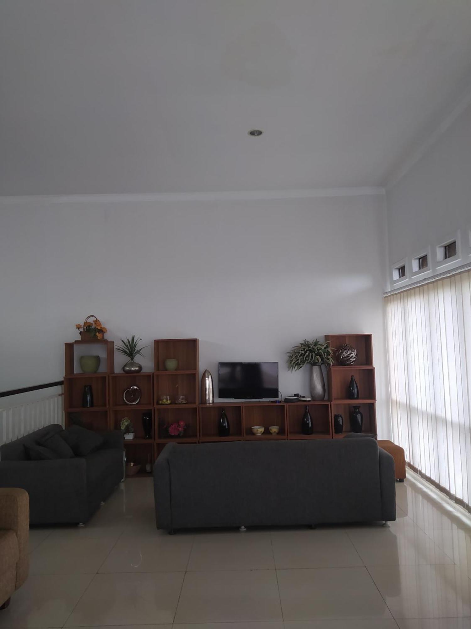 Villa Padasuka Raisa By Grorental