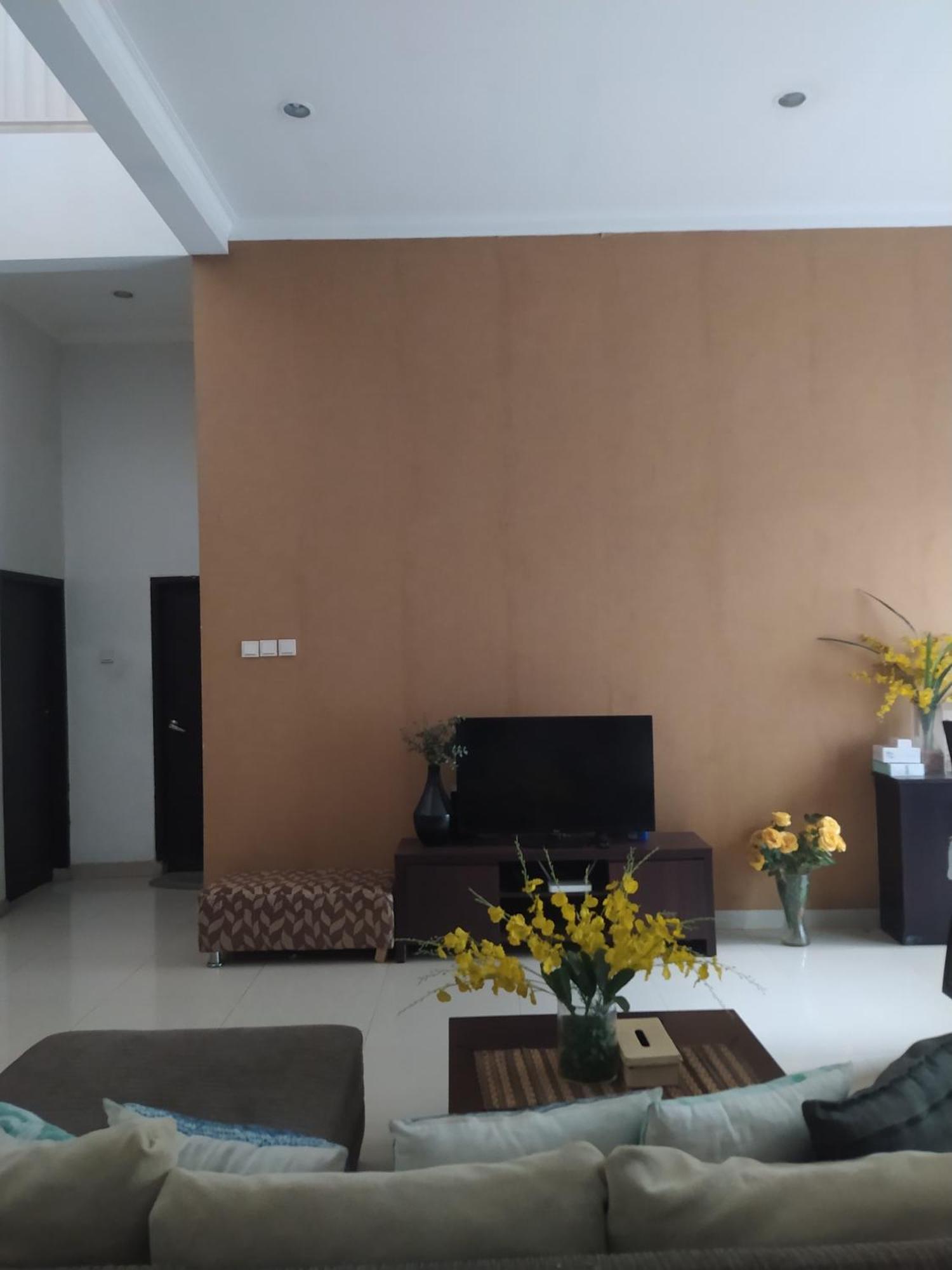 Villa Padasuka Raisa By Grorental