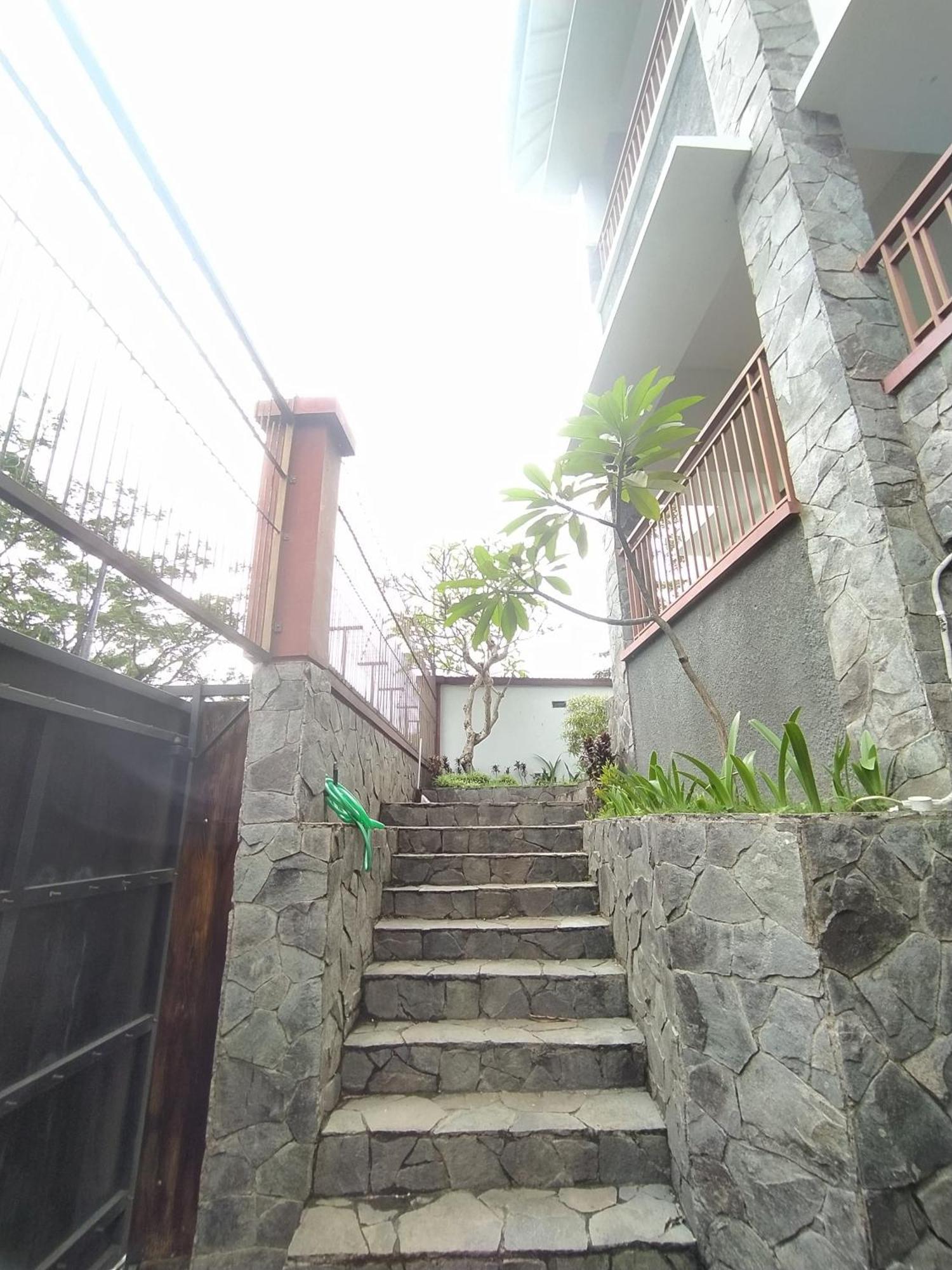 Villa Padasuka Raisa By Grorental *